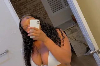 New in town, ready to satisfy ... - Image 3