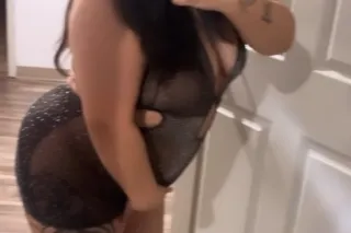 Emily is back in town come feel this juicy wet creamy pussy Available now! - Image 4