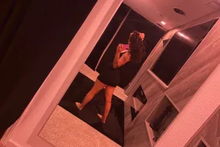 lets have some fun , let me take control and satisfy you in every need , no gfe , greek , no bb - Image 4